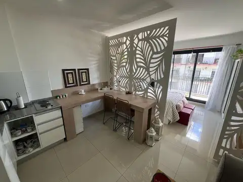 Av. Independencia 3300, Piso 6