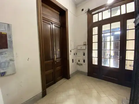 Depto Tipo Casa 5 ambientes con 2 baños