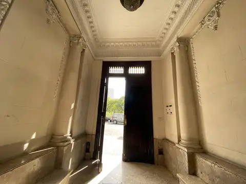 Depto Tipo Casa en Venta de 5 ambientes