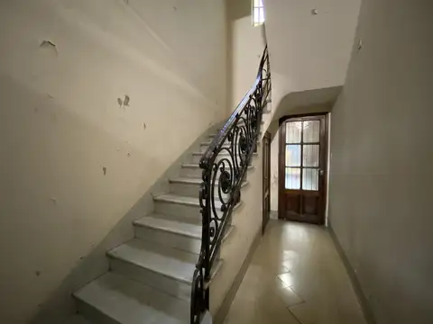 Depto Tipo Casa en Venta de 5 dormitorios