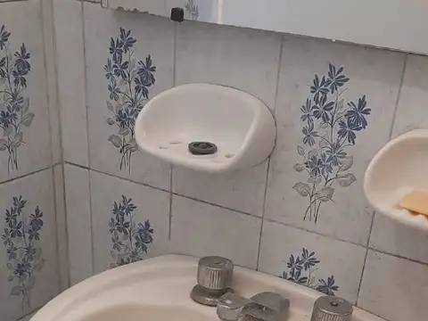 HERMOSO LOCAL CON GRAN ZOTANO