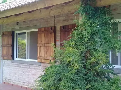 Casa 4 ambientes con 1 baño