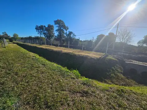 Terreno en Venta en Pilar del Este - Santa Lucia, USD 42.000