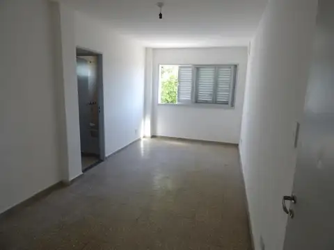 Departamento de 1 dormitorio  Virasoro 187.
