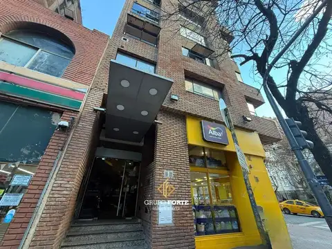 Illia 600, Piso 8