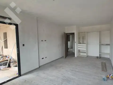 Depto Tipo Casa en Venta en Neuquen, USD 170.000