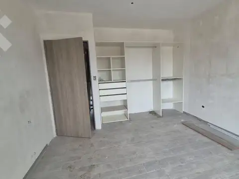 Depto Tipo Casa en Venta con 1 cocheras