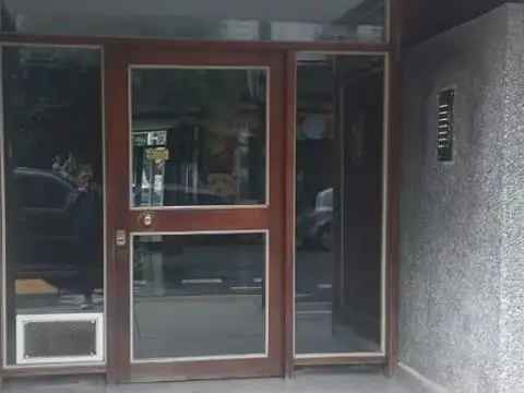 Departamento 2 Ambientes con Doble Circulación *Oportunidad*