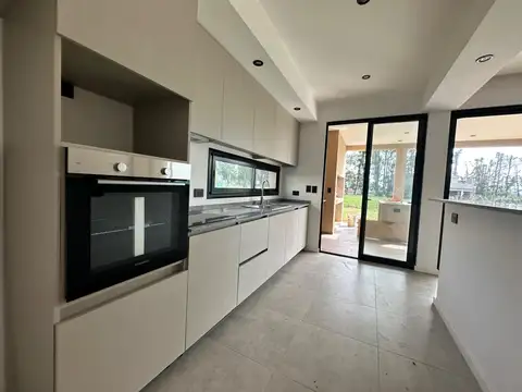 Sg Casa Venta Pilar Del Este