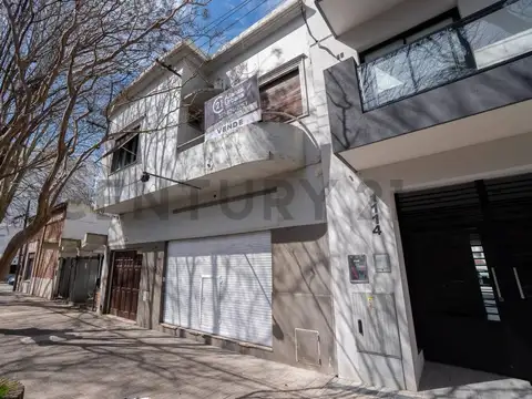 41 ENTRE 17 Y 18 CASA MAS LOCAL Y DEPARTAMENTOS EN VENTA LA PLATA