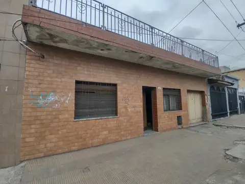 Casa en  venta en G. de Laferrere