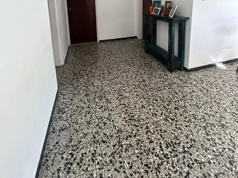 Venta casa 3 dormitorios Carrasco Sur gran terreno
