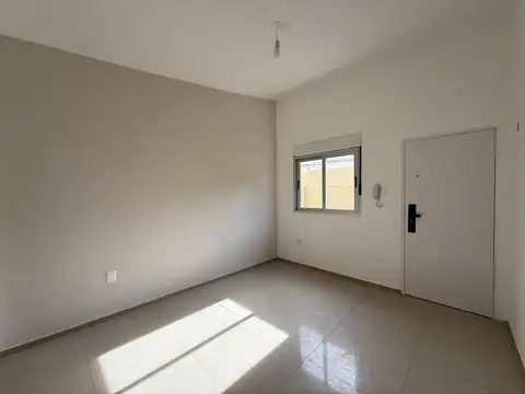 ALQUILER CASA 1 DORMITORIO CARRASCO NORTE