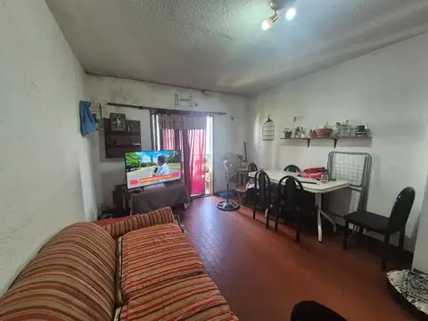 Las Flores 1600, Piso 4