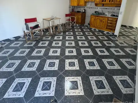 Depto Tipo Casa en Venta 60 años
