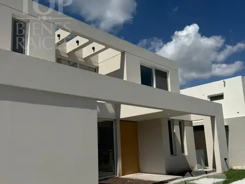 Casa en Venta - Santa Ana, Villanueva, Tigre