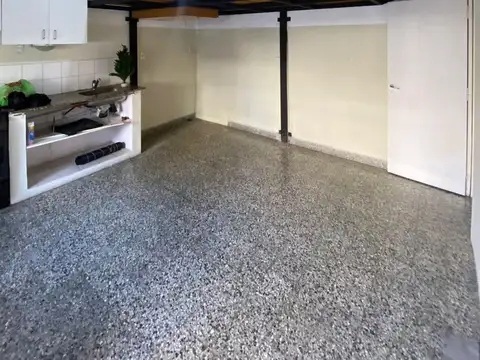 Depto Tipo Casa 2 ambientes con 1 baño
