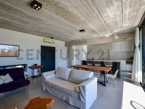 Casa 3 ambientes con 2 baños