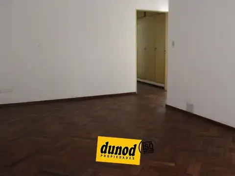 Departamento en Alquiler en Echesortu, $ 400.000