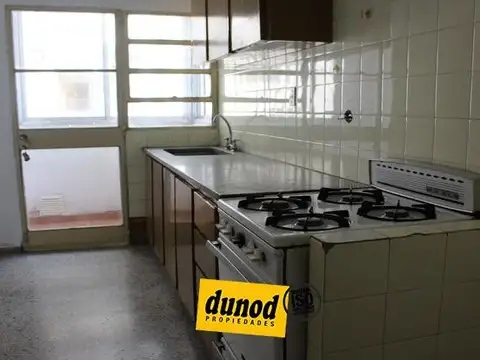 Departamento en Alquiler 50 años