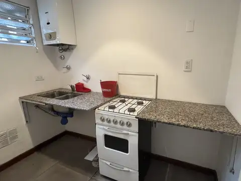 Oficina en Alquiler en Centro, $ 750.000