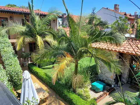 Casa 4 amb. en Olivos reciclado totalmente a nuevo