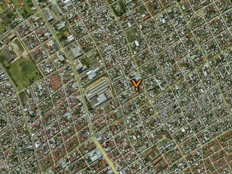 Irala e/ Avenida Acha y Juan B. Justo