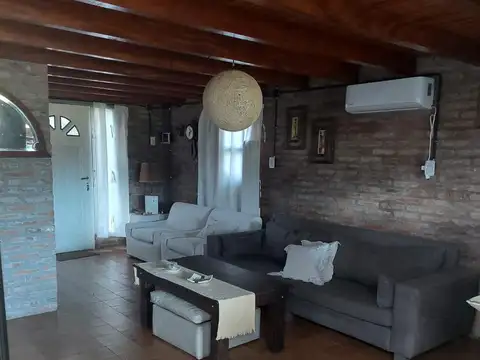 Casa en Venta en Countries y Barrios Cerrados en Escobar, USD 107.000