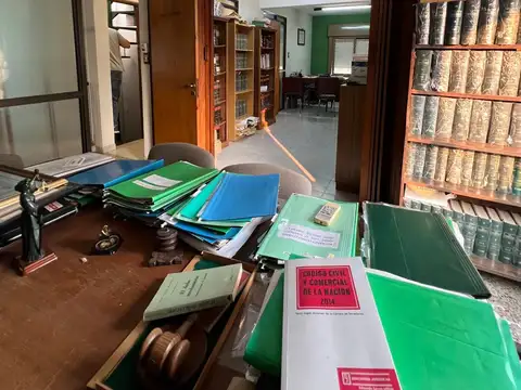 Oficina en Venta 44 años