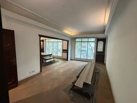 Departamento en venta - 5 ambiente + dep + patio - Balvanera