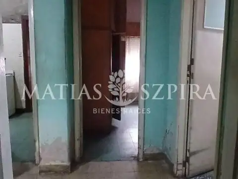 Casa 4 ambientes con 1 baño