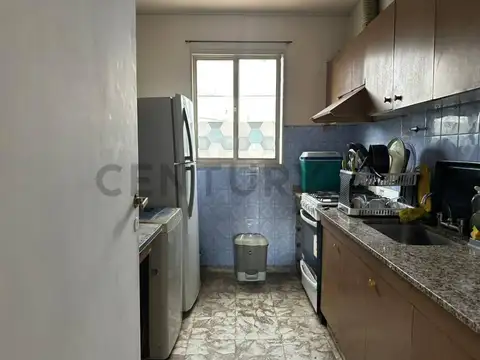 Montecaseros 300, Piso 1