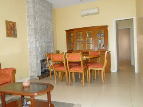 VENTA DE GALPON Y CASA EN VILLA SARMIENTO R MEJIA