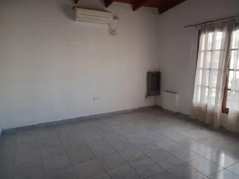 Alquilo departamento 3 dormitorios en rincón de los sauces