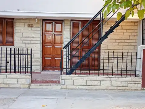 Rivadavia 800
