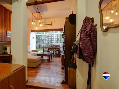 Depto Tipo Casa 4 ambientes con 2 baños