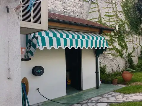 San Martín Ctro: Importante chalet 4 amb.