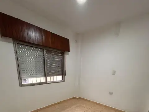 Casa en Alquiler con 1 cochera