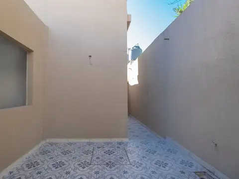 Depto Tipo Casa en Venta de 2 dormitorios