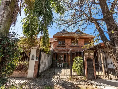Duplex en Olivos