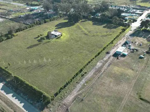 VENTA LOTE IDEAL DESARROLLO DEPORTIVO. FINANCIA