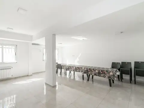 Departamento en Alquiler en Banfield, $ 700.000