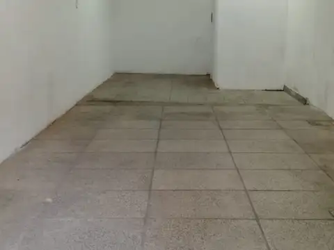 Local en Alquiler en Villa Ballester, $ 550.000