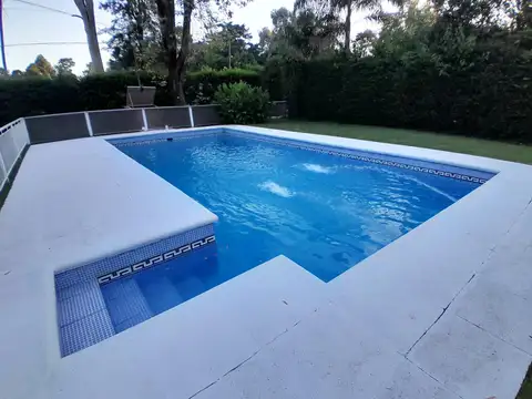 VENTA CASA 3 AMBIENTES QUINCHO PILETA PARQUE EN TORTUGUITAS