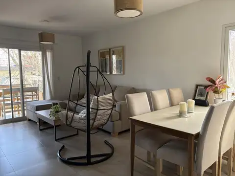 Departamento en Venta con 1 cocheras