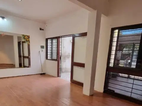 Local en Alquiler en Centro, $ 500.000