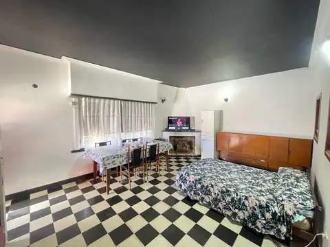 Depto Tipo Casa 3 ambientes con 2 baños