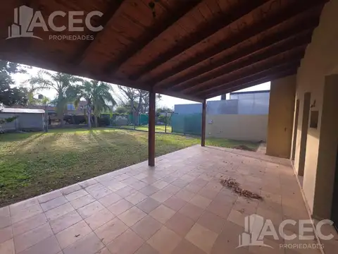 Venta - Casa  - Ibarlucea
