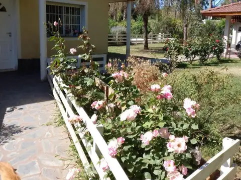 Quinta en Venta con 2 cocheras