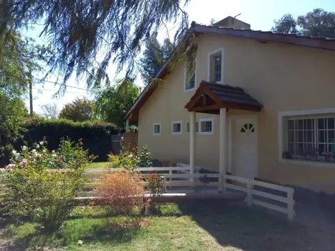 Quinta en Venta en Centro Agricola El Pato, USD 140.000